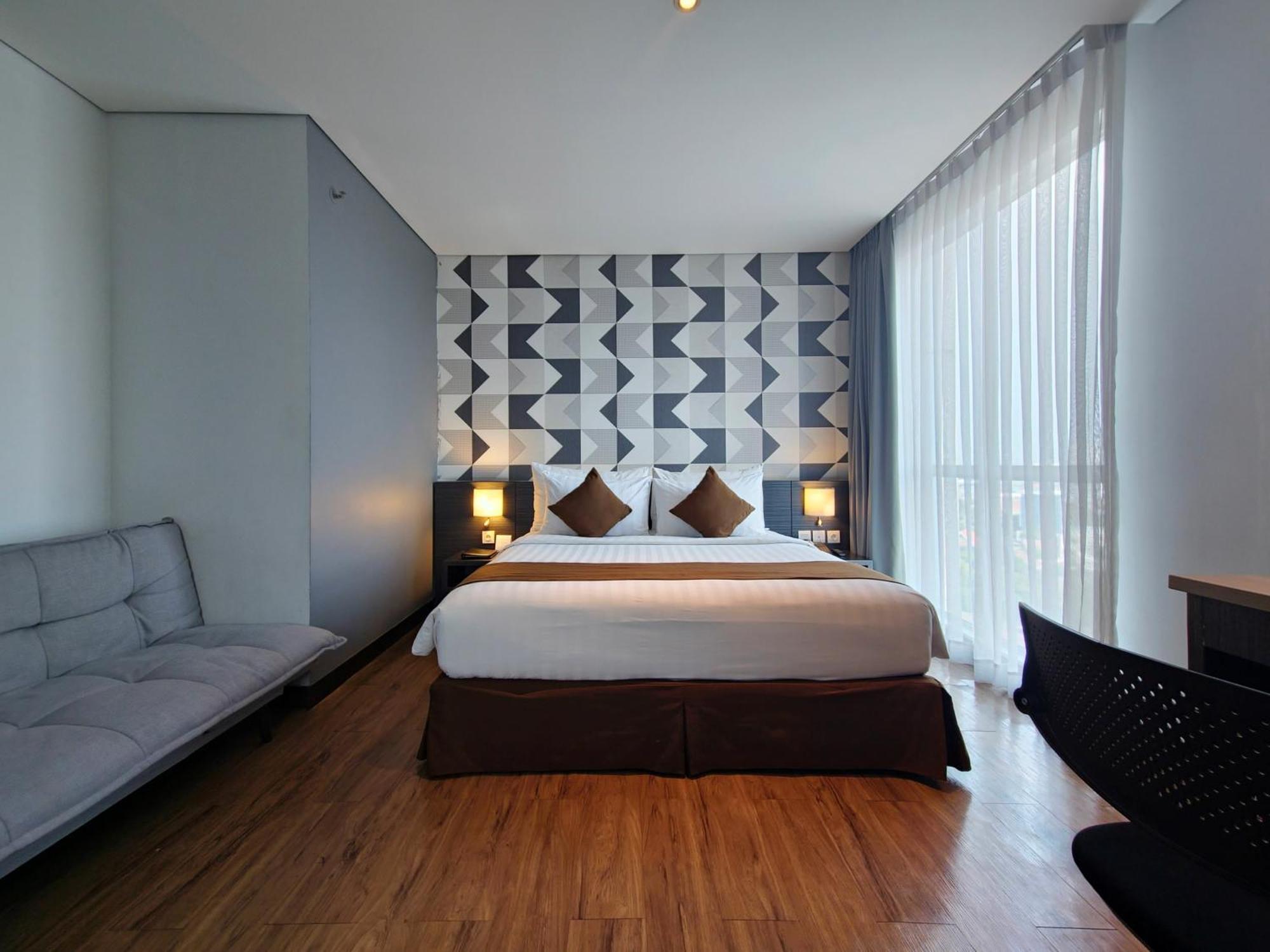 Luminor Hotel Jemursari By Wh With The Best Breakfast In Town And Located Near Surabaya Industrial Estate Rungkut Sier Dış mekan fotoğraf