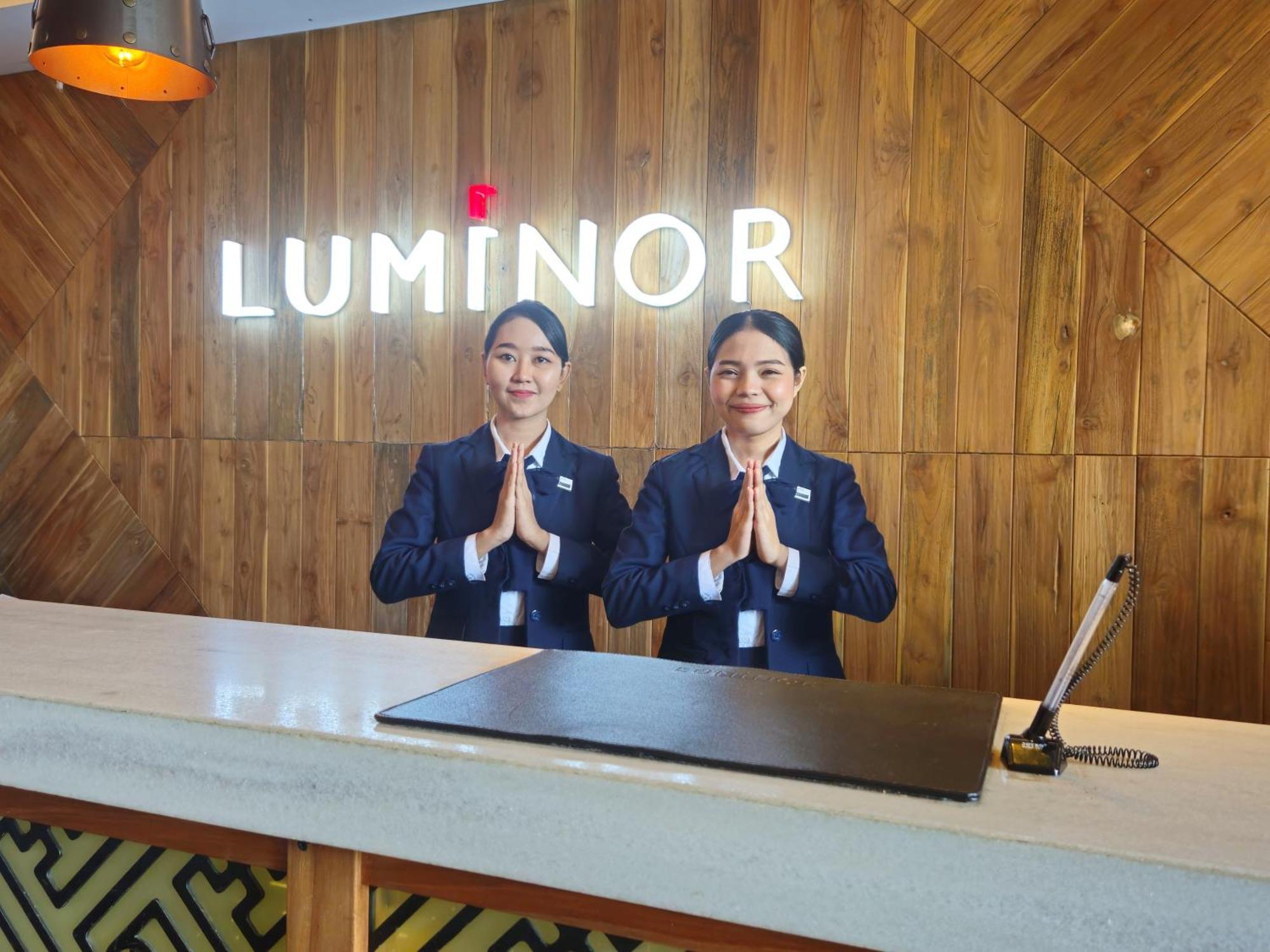 Luminor Hotel Jemursari By Wh With The Best Breakfast In Town And Located Near Surabaya Industrial Estate Rungkut Sier Dış mekan fotoğraf