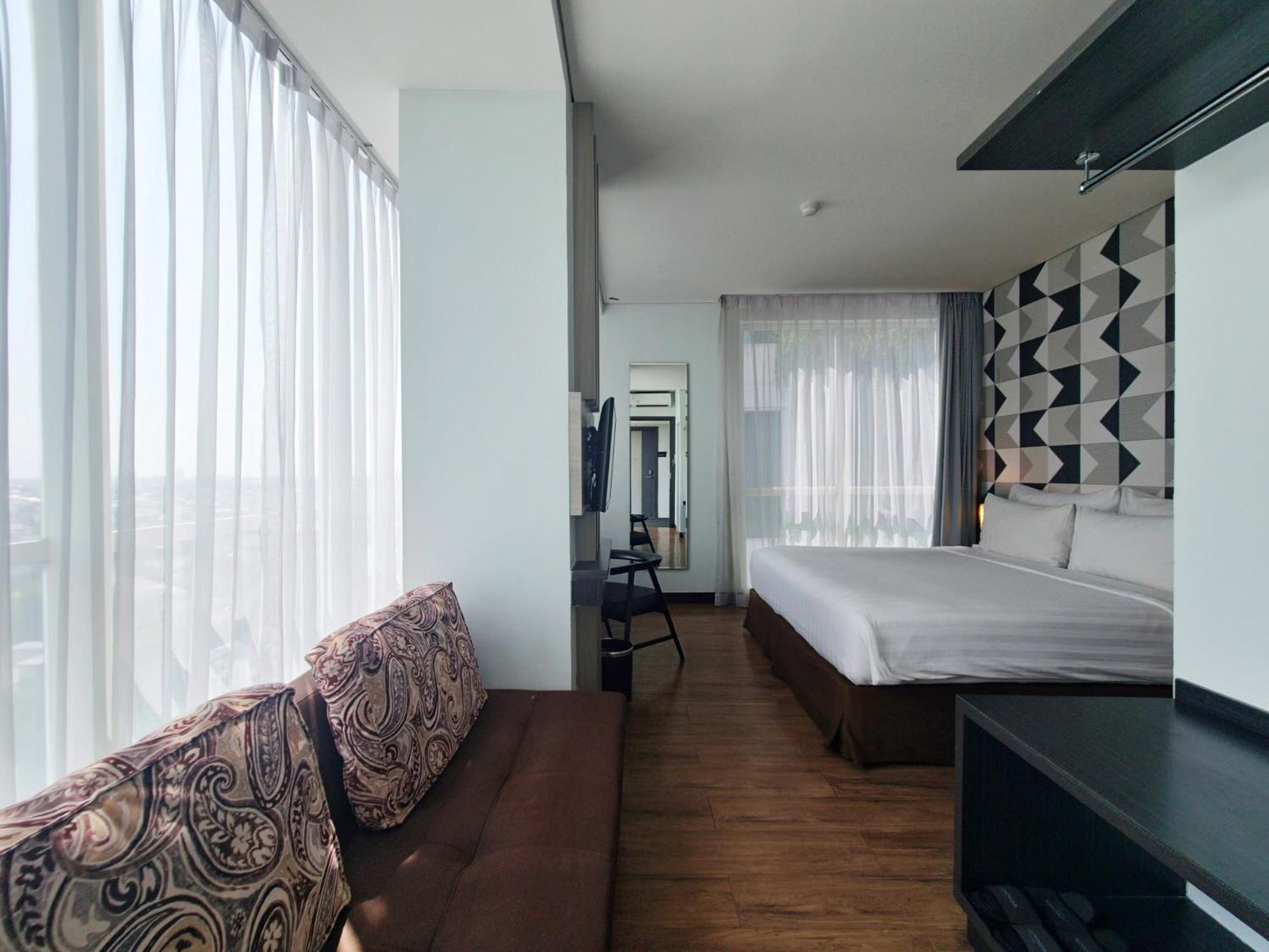 Luminor Hotel Jemursari By Wh With The Best Breakfast In Town And Located Near Surabaya Industrial Estate Rungkut Sier Dış mekan fotoğraf